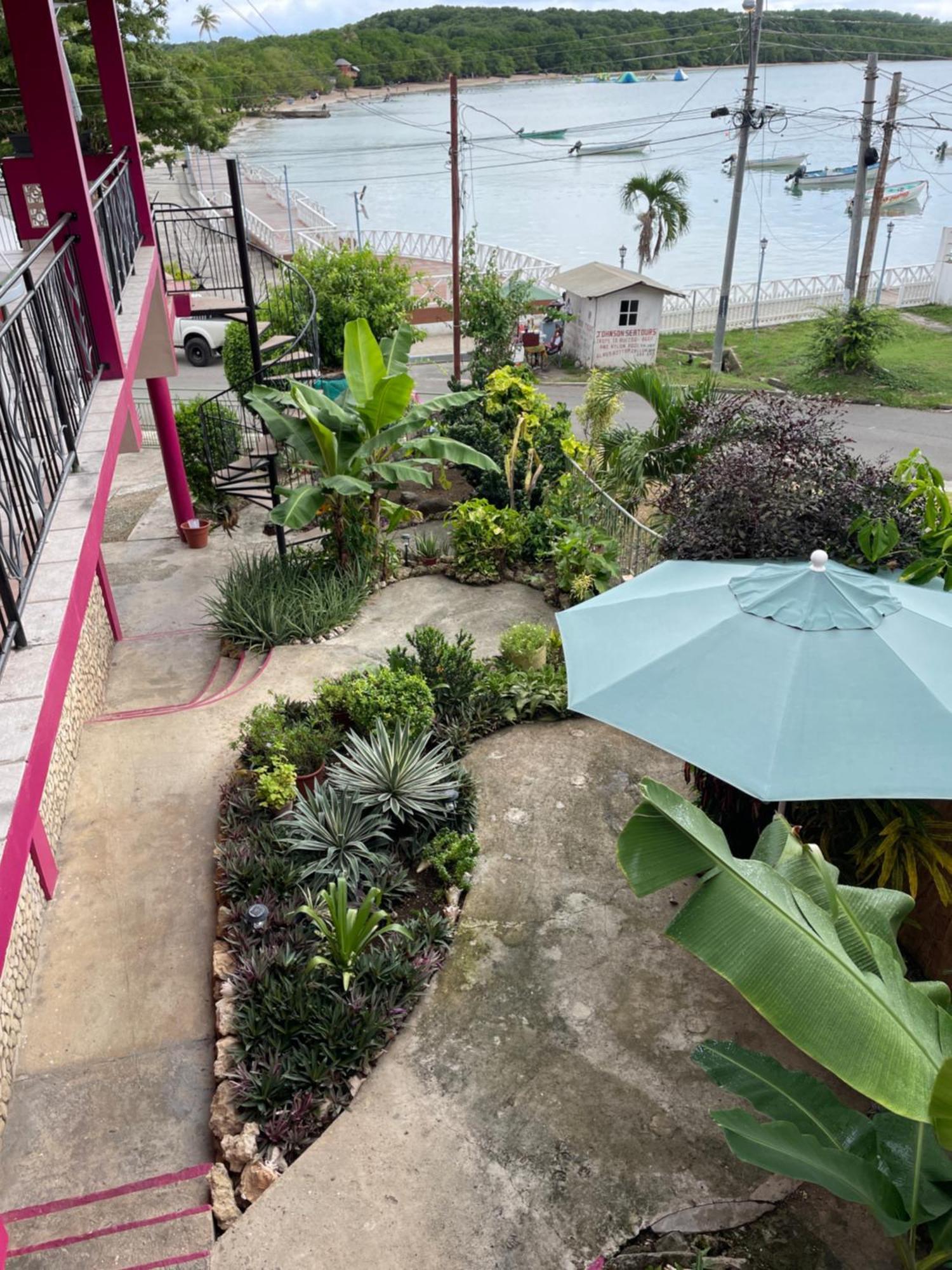 The Seaside Garden Guesthouse Buccoo Exterior foto